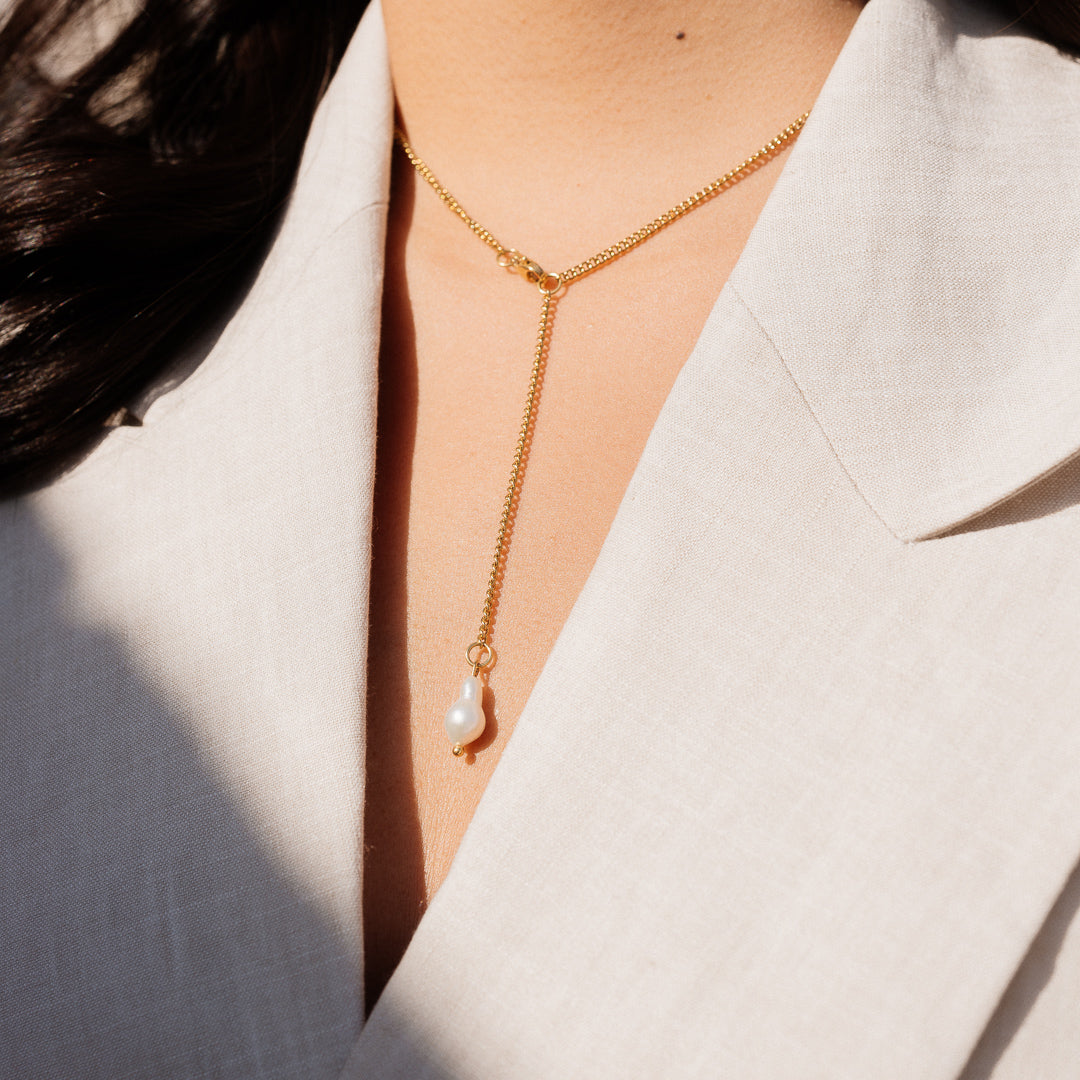 HALSKETTE Celine "die feine Perle" 18k vergoldet