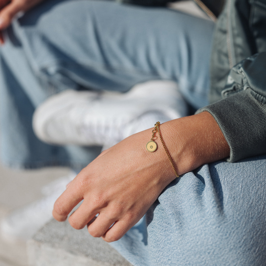 ARMBAND fein 18k vergoldet