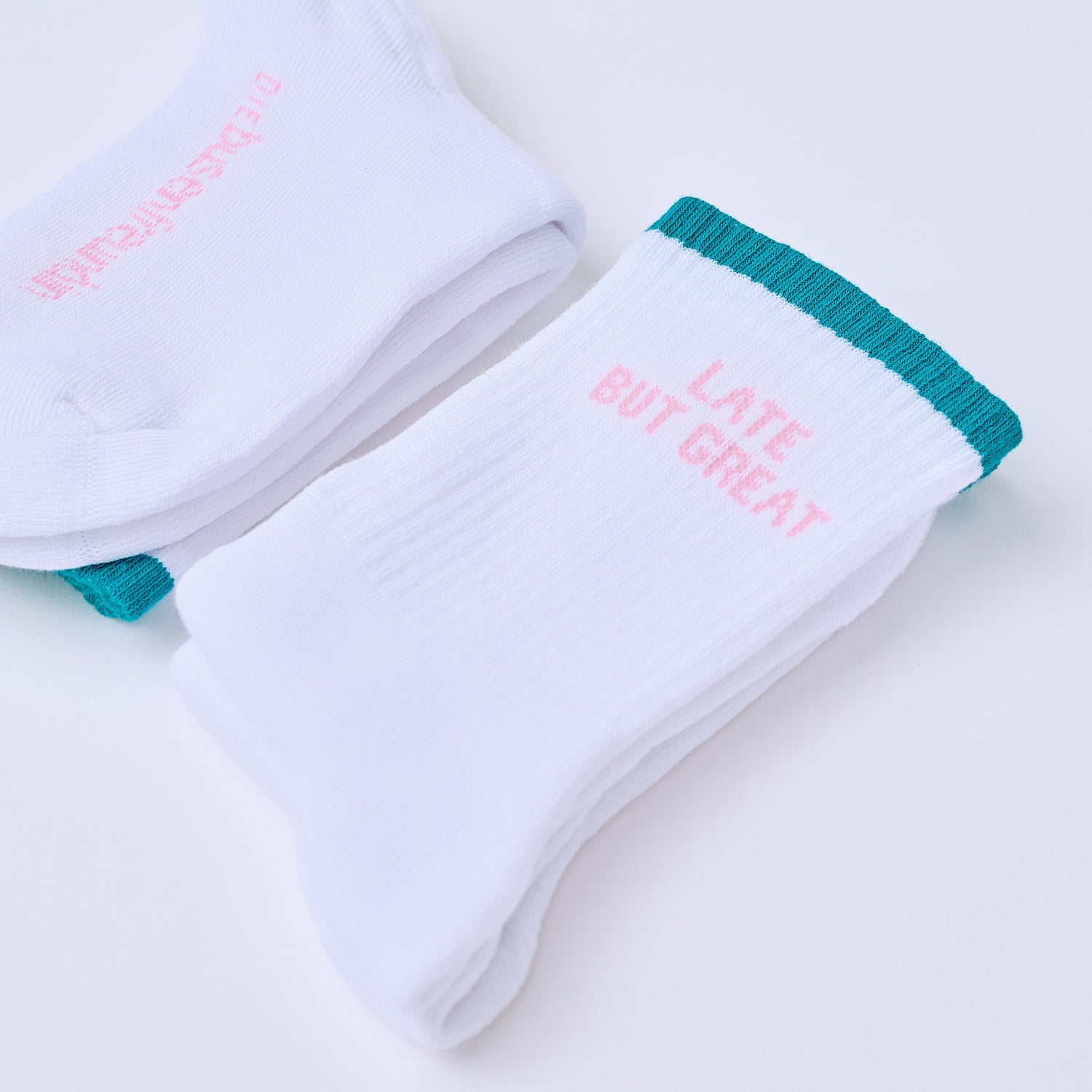 Socken "late but great"
