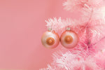 Laden Sie das Bild in den Galerie-Viewer, The Holy Nipple Set
